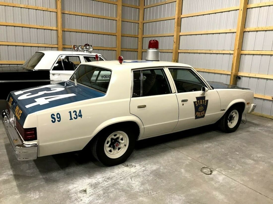 1983 Chevrolet Malibu - photo 2