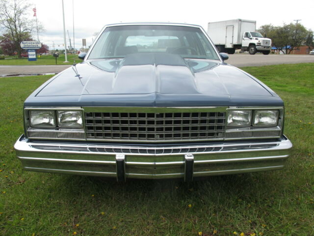 1983 Chevrolet Malibu Custom - photo 4