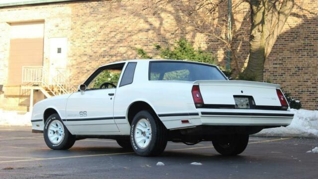 1983 Chevrolet Monte Carlo Sport SS - photo 2