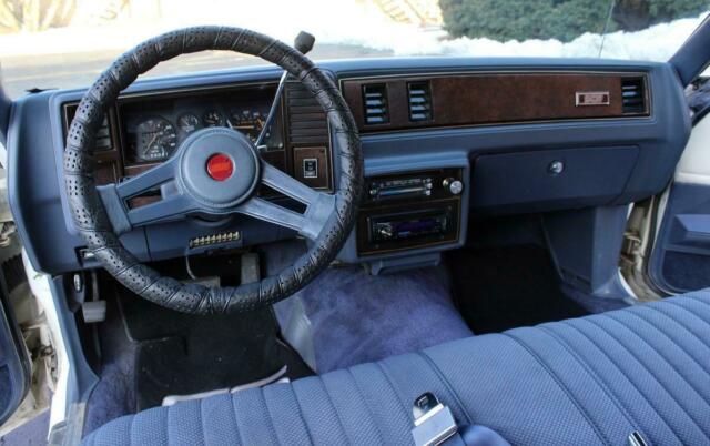 1983 Chevrolet Monte Carlo Sport SS - photo 4