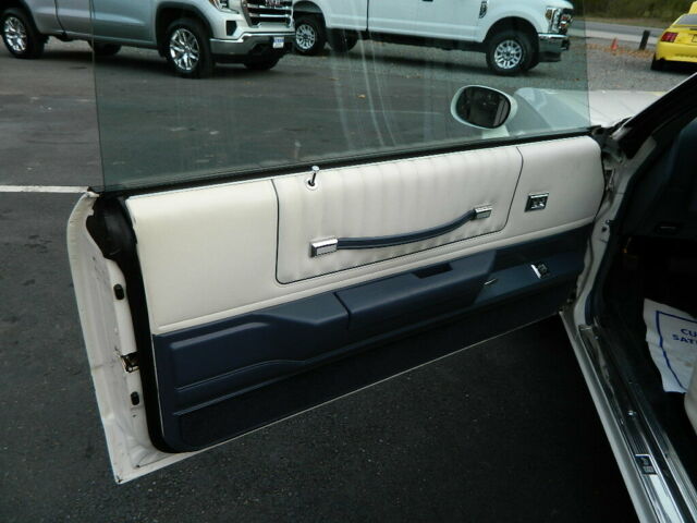 1983 Chevrolet Monte Carlo Super Sport - photo 11