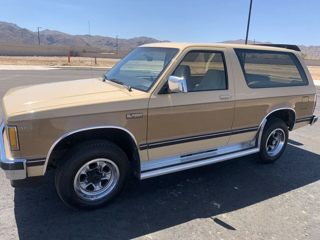 1983 Chevrolet S10 Blazer SUV Brown RWD Automatic S10 1983 Chevrolet S10 Blazer S10