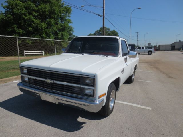 1983 CHEVROLET SILVERADO 1983 Chevrolet C-10 SILVERADO
