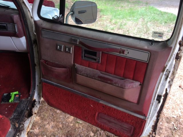 1983 Chevrolet C/K Pickup 1500 - photo 13
