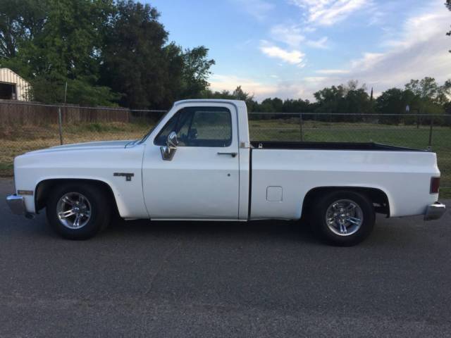 1983 Chevrolet Silverado 2500 3/4 Ton Custom Truck 350 V8 TH400 1983 Chevrolet Silverado 2500