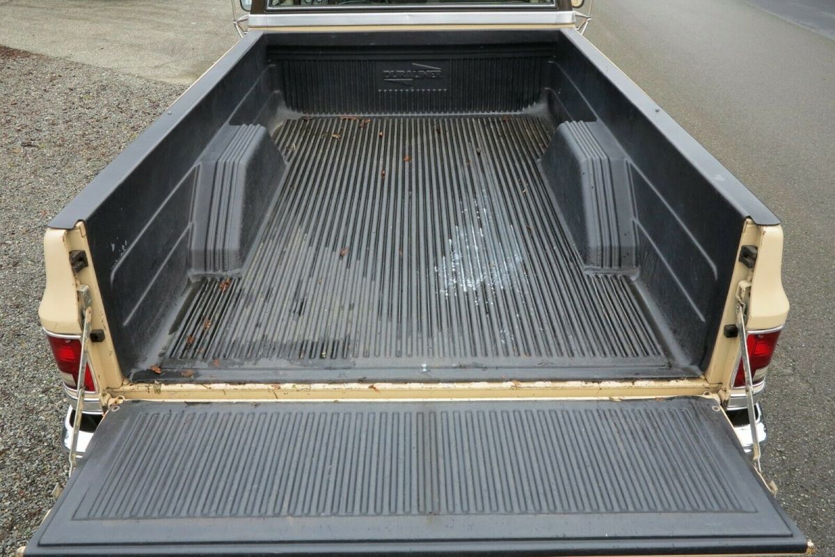 1983 Chevrolet C/K Pickup 2500 Silverado - photo 13