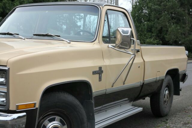 1983 Chevrolet C/K Pickup 2500 Silverado - photo 5