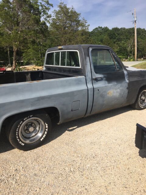 1983 Chevrolet Silverado - photo 2