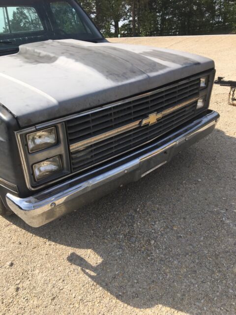 1983 Chevrolet Silverado - photo 8