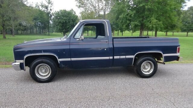 1983 Chevrolet C-10 Silverado - photo 2