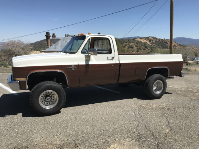 1983 Chevrolet C/K Pickup 3500 Silverado - photo 11