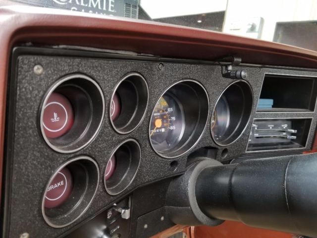 1983 Chevrolet C-10 - photo 8