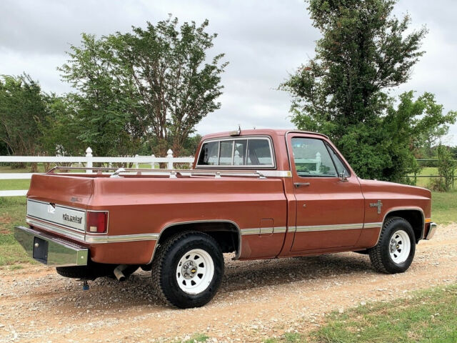 1983 Chevrolet C10 C-10 Short Bed Diesel, Survivor, Every Service Documented - photo 10