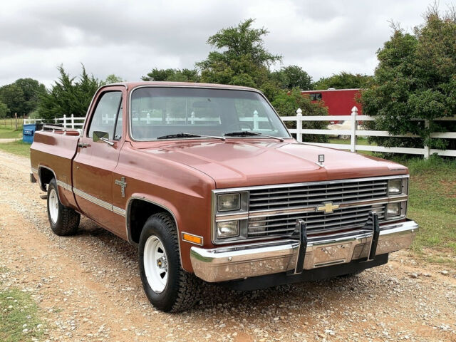 1983 Chevrolet C10 C-10 Short Bed Diesel, Survivor, Every Service Documented - photo 5