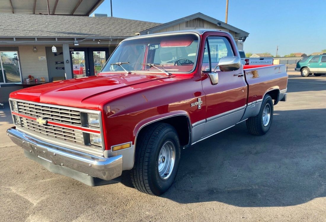 1983 Chevrolet C-10 - photo 2