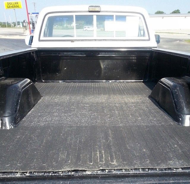 1983 Chevrolet C/K Pickup 1500 K-10 4X4 - photo 10