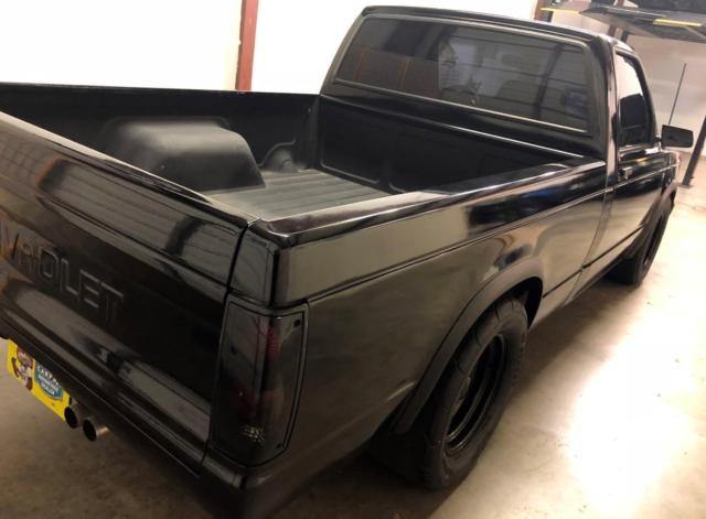 1983 Chevrolet S-10 V8 Conversion Worldwide Shipping - photo 4