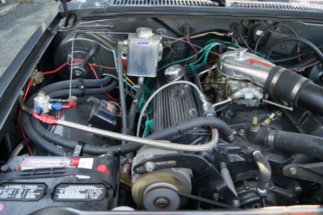 1983 Chevrolet S-10 maroon with grafics - photo 2