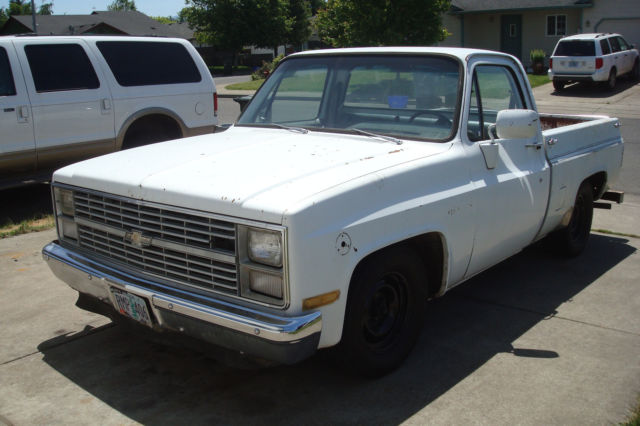 1983 Chevy Short Wide C-10, Very Original, Very Solid, Original paint Lowered 1983 Chevrolet C-10