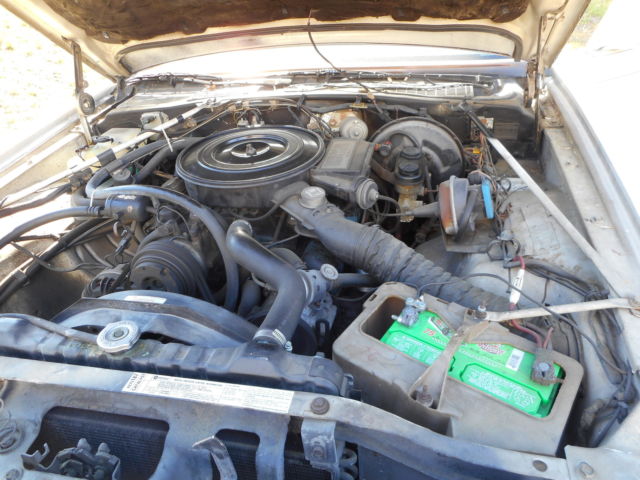 1983 Chrysler Cordoba - photo 10