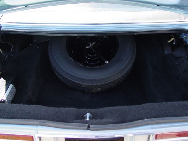 1983 Chrysler Cordoba - photo 5