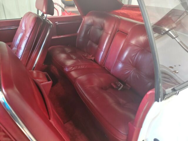 1983 Chrysler Imperial - photo 13