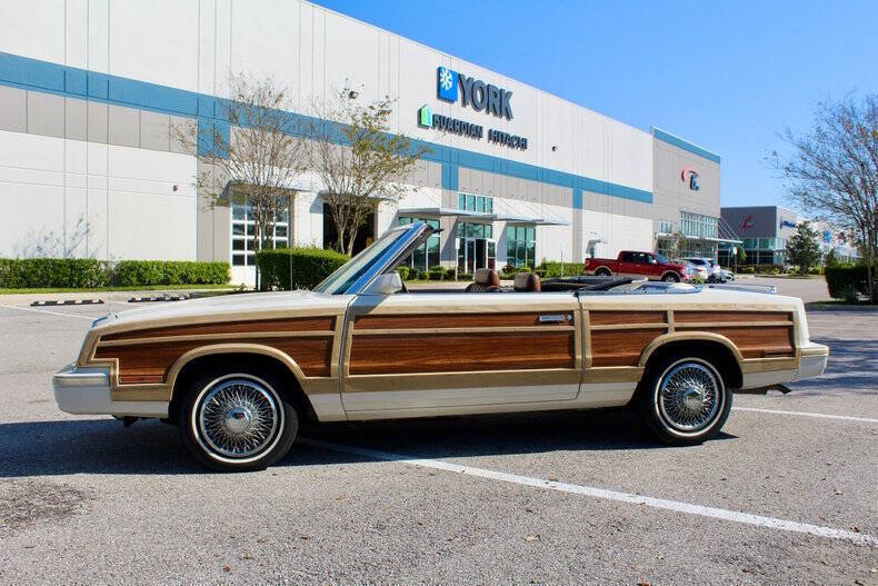 1983 Chrysler Le Baron - photo 7