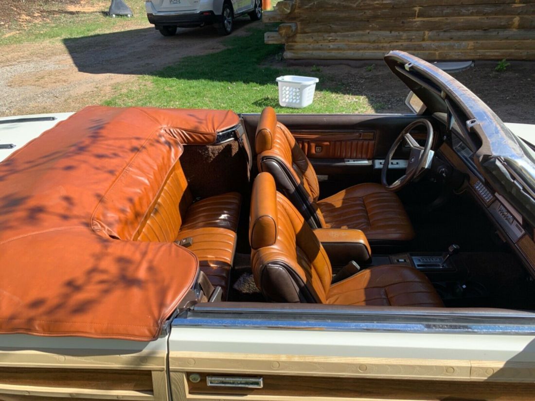 1983 Chrysler LeBaron - photo 7