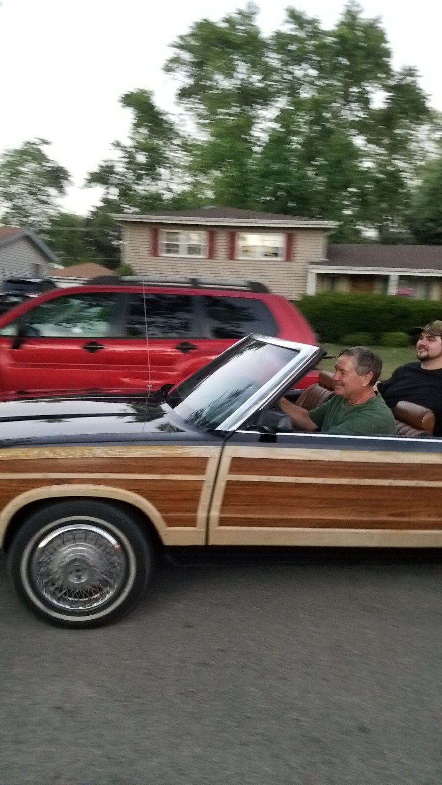 1983 Chrysler LeBaron Wood Trim over Black Paint - photo 8