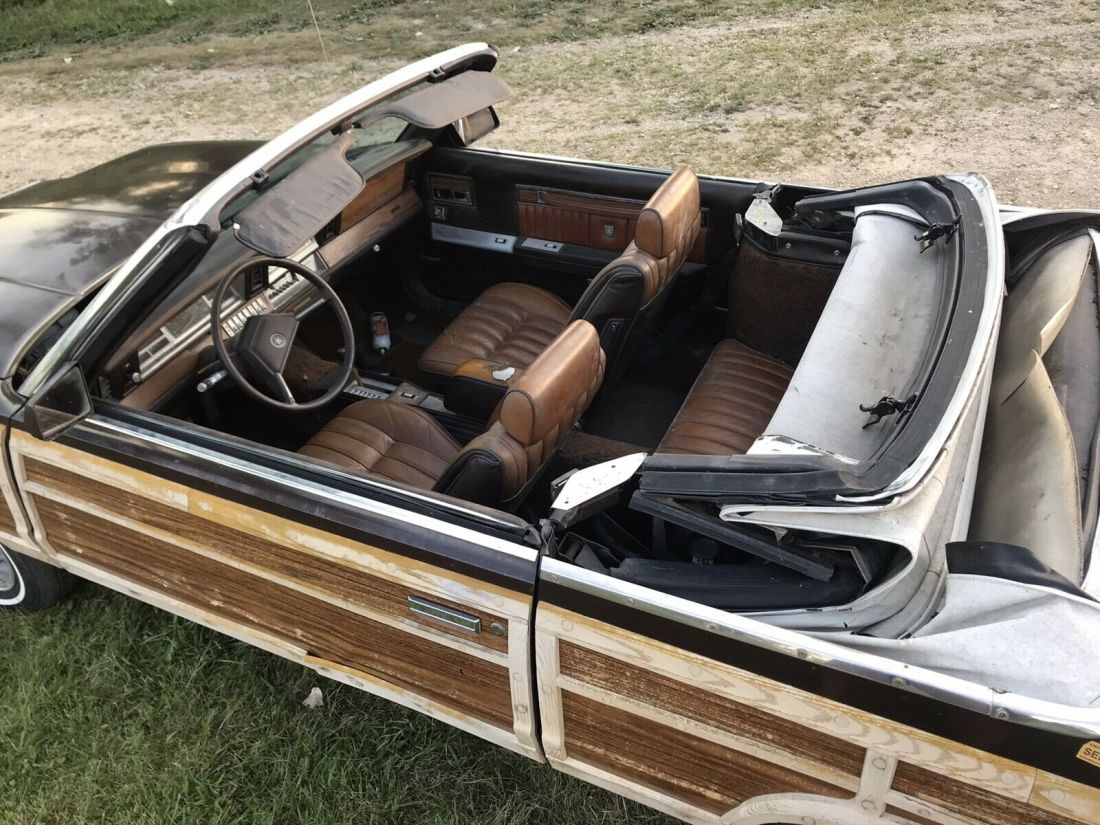 1983 Chrysler LeBaron - photo 4