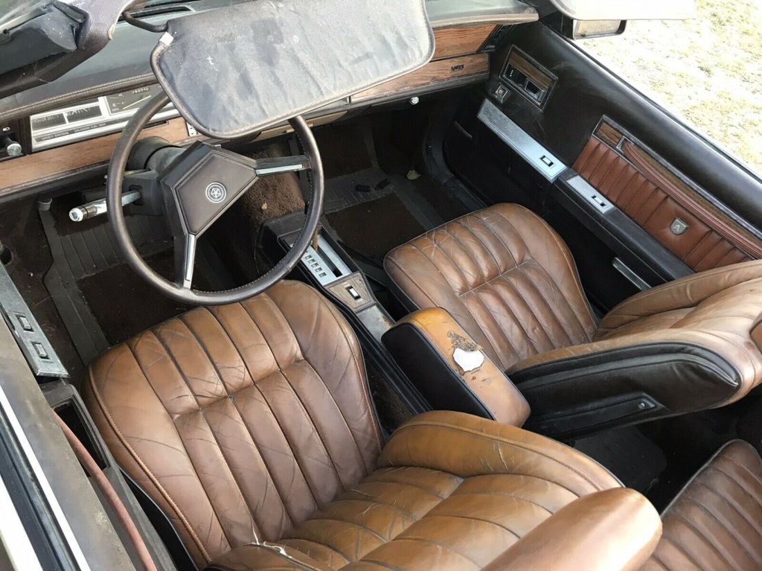 1983 Chrysler LeBaron - photo 7