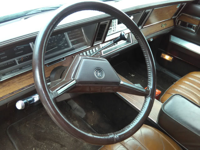 1983 Chrysler LeBaron - photo 11