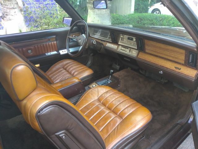 1983 Chrysler LeBaron convertible - photo 7