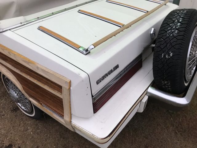 1983 Chrysler LeBaron - photo 6