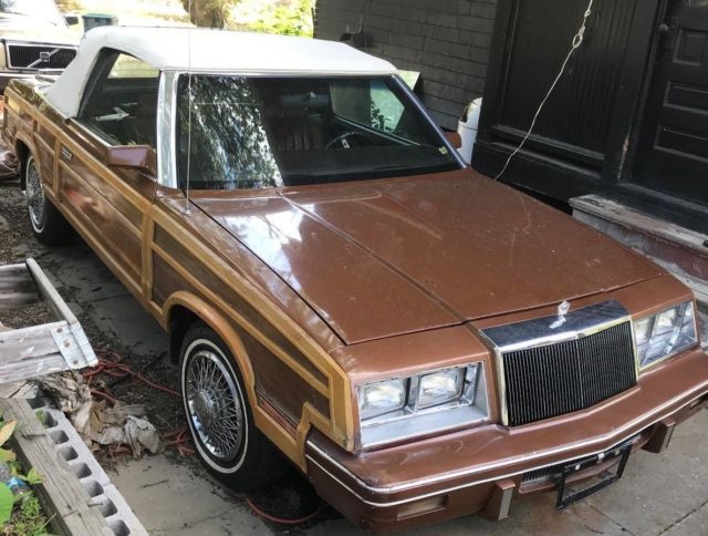 1983 Chrysler Lebaron Woody convertible 79,000 miles , stored indoors see desc 1983 Chrysler LeBaron