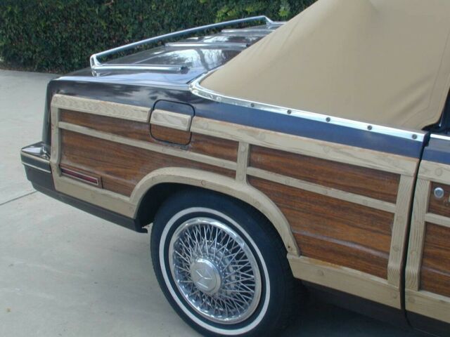 1983 Chrysler LeBaron Woody - photo 7