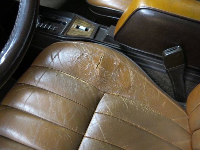 1983 Chrysler LeBaron - photo 3
