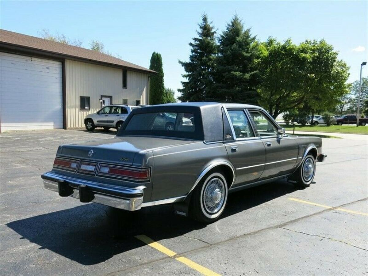 1983 Chrysler New Yorker 1 Owner, 9500 Miles! - photo 12