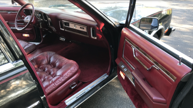 19830000 Chrysler New Yorker - photo 12