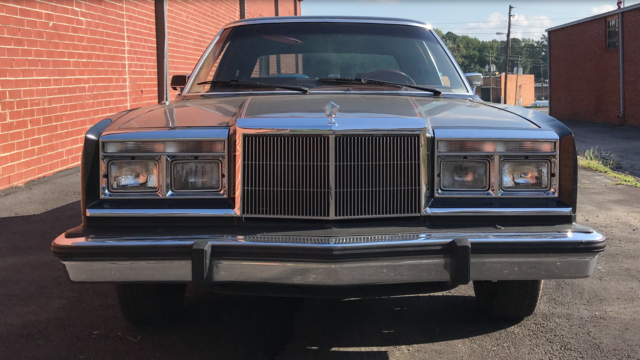 19830000 Chrysler New Yorker - photo 4