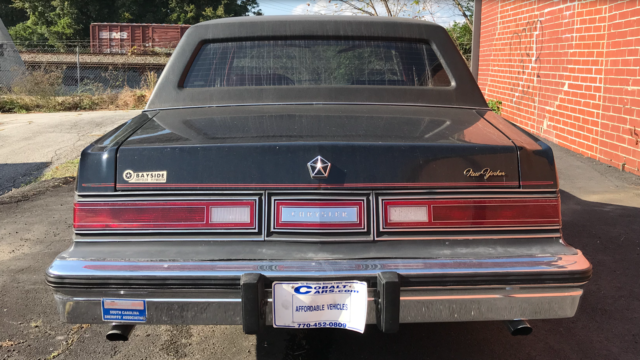 19830000 Chrysler New Yorker - photo 5