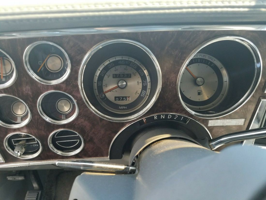 1983 Chrysler New Yorker 5th Ave - photo 7