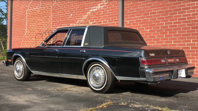1983 Chrysler New Yorker - photo 8