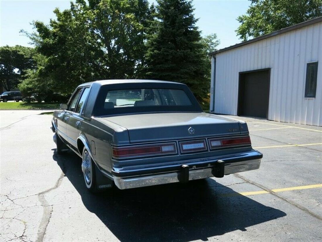 1983 Chrysler New Yorker Fifth Avenue, 1 Owner, 9500 Miles! - photo 9