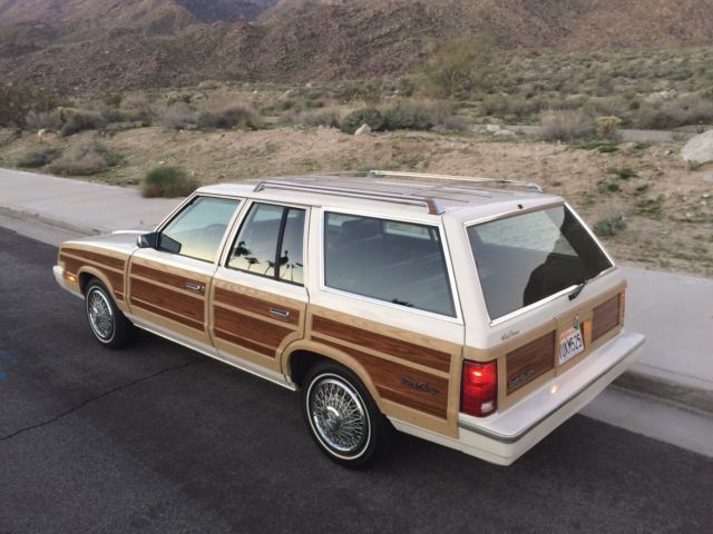 1983 Chrysler Town & Country Wagon Rare 80's Survivor All-Original K-Car Bueller 1983 Chrysler Town & Country Wagon with Mark Cross Package