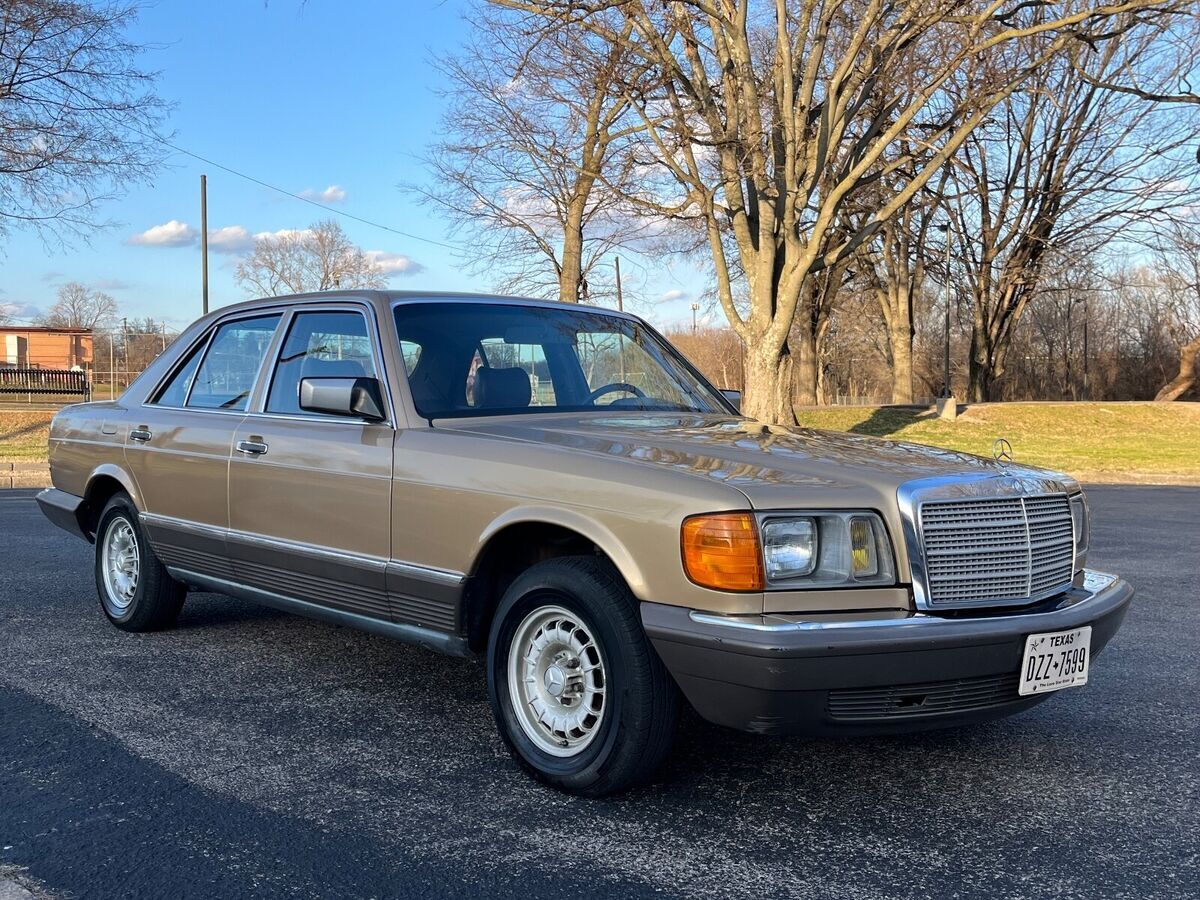 1983 Mercedes-Benz 300-Series - photo 5