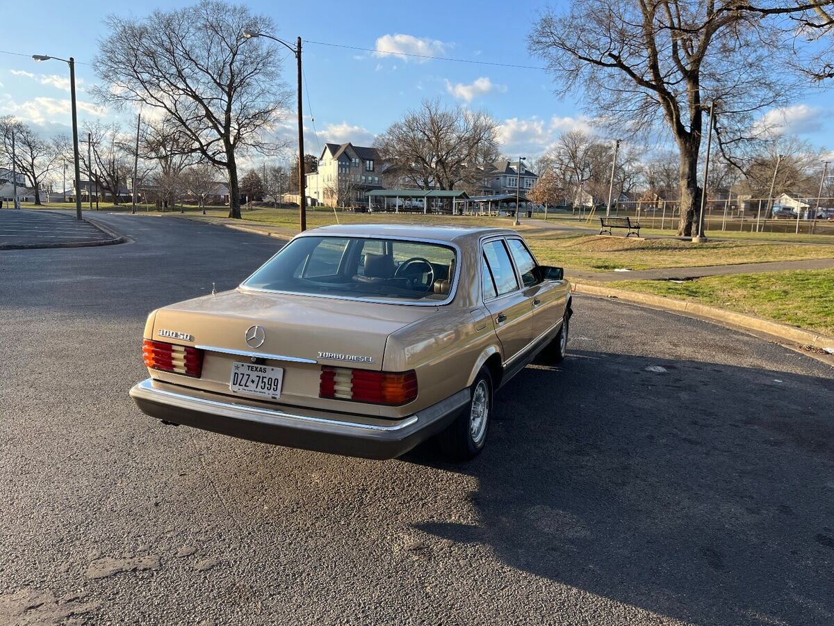 1983 Mercedes-Benz 300-Series - photo 7