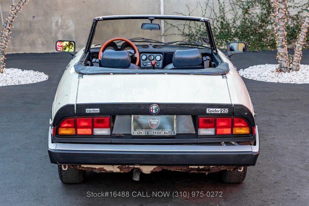 1983 Alfa Romeo Spider Convertible - photo 6