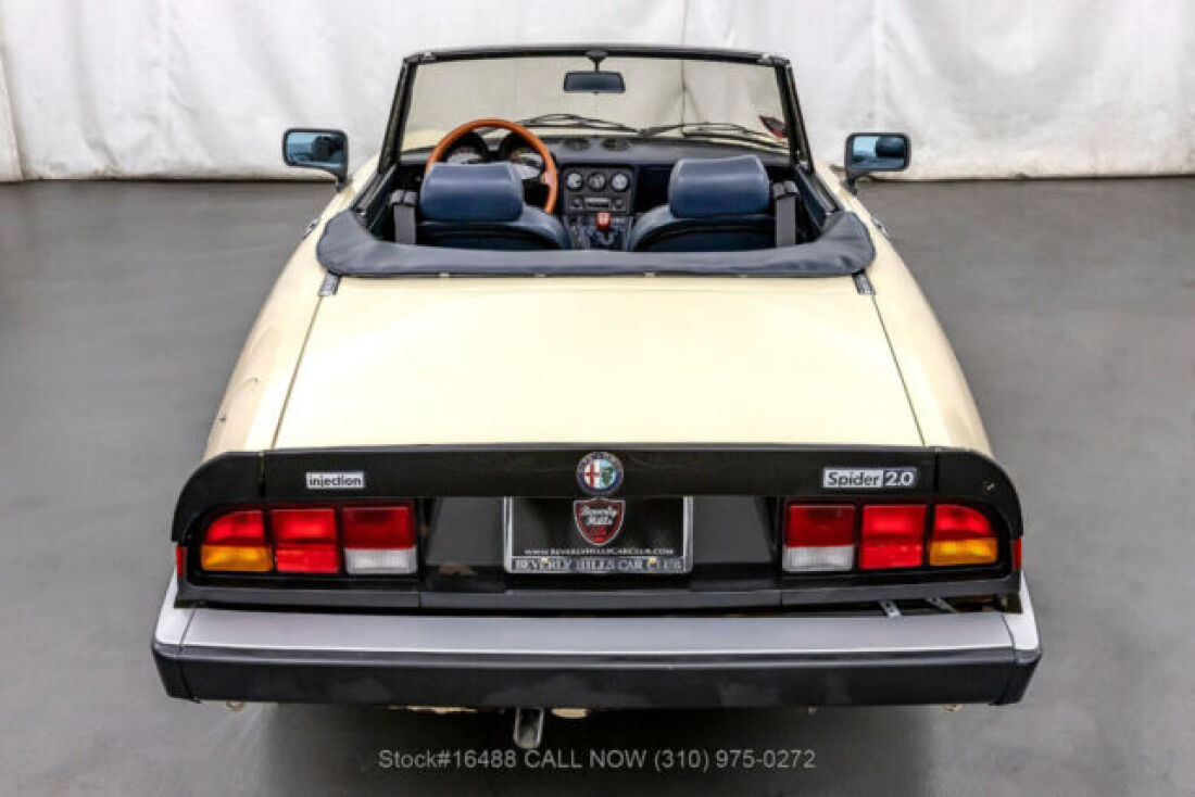 1983 Alfa Romeo Spider Convertible - photo 7