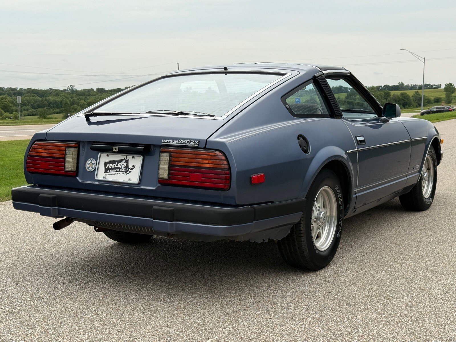 1983 Nissan 280ZX , 2.8L IL6, 5 Speed, AC, T-Tops, Gray, 69k Miles - photo 10